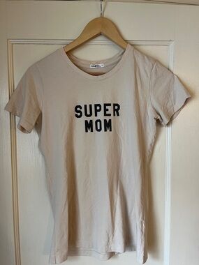 Super Mom Short Sleeve Tee - Cream